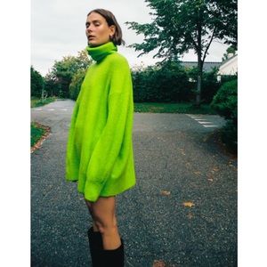 Zara oversized neon green knit sweater size L